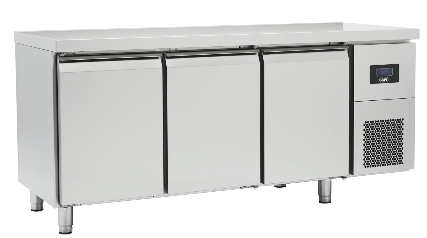 TABLE RÉFRIGÉRÉE NÉGATIVE GN 1/1 - PROF 700 - SANS DOSSERET - 3 PORTES