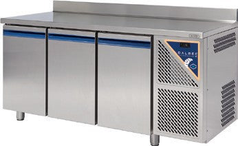 Table réfrigérée négative avec dosseret -18/-22°C - 606 L - 3 portes pleines - Sans groupe logé - TP803NSG-3 - Dalmec