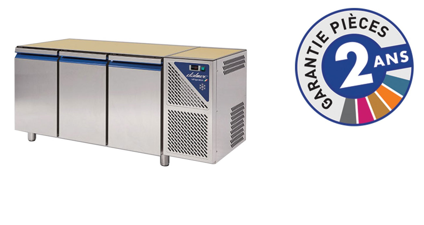 Table réfrigérée positive 0/+10°C - 460 L - 3 portes - Sans dessus - Avec groupe logé - TG703SD-3 - Dalmec