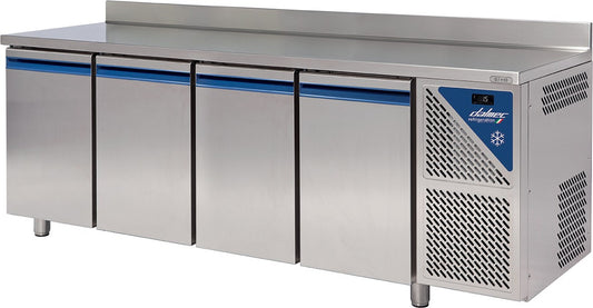 Table réfrigérée positive 0/+10°C - 816 L - 4 portes pleines - Prof. 800 - 600 x 400 - Avec dosseret - TP804-3 - Dalmec