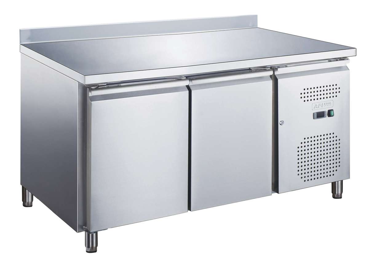 TABLES RÉFRIGÉRÉES Série Afistar GN 1/1 2 - 3 - 4 portes Positives Avec dosseret évaporateur traité